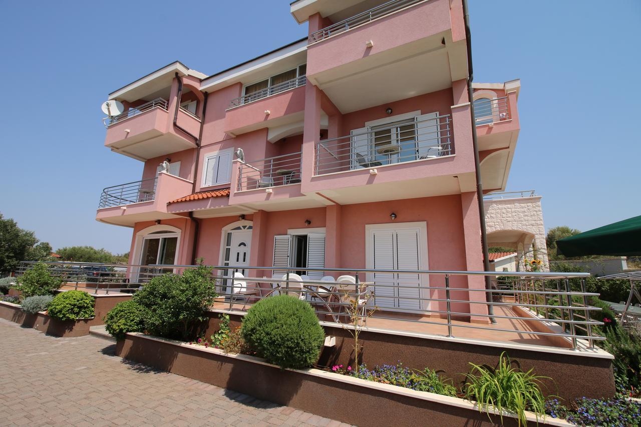Apartments Marinic Primošten Esterno foto